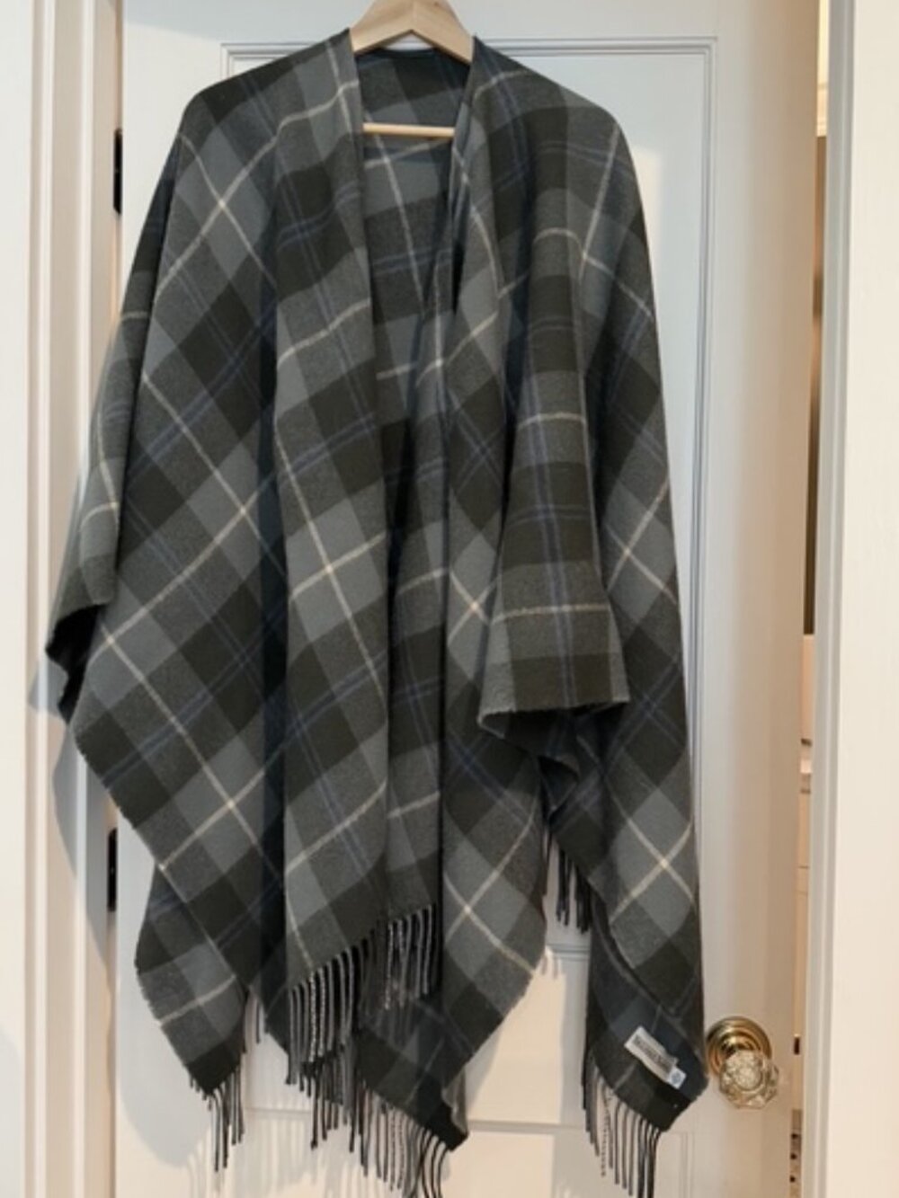 Lambswool wrap